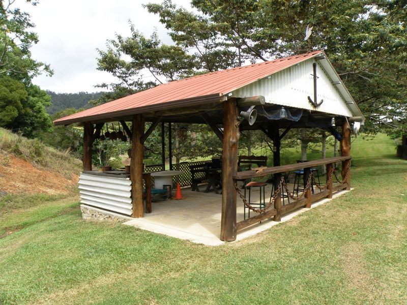 32 Pigeonberry Road, Nobbys Creek NSW 2484