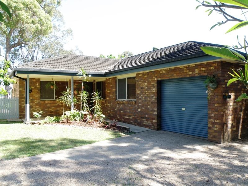 6 Hillcrest Avenue, Tweed Heads South NSW 2486