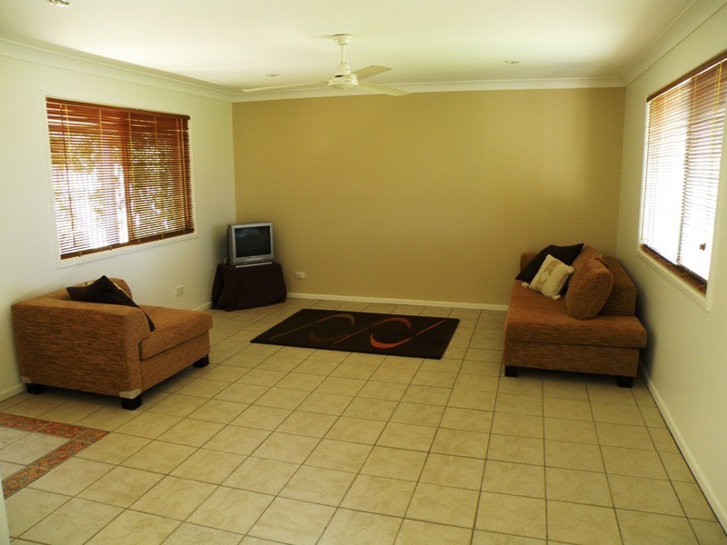 6 Hillcrest Avenue, Tweed Heads South NSW 2486