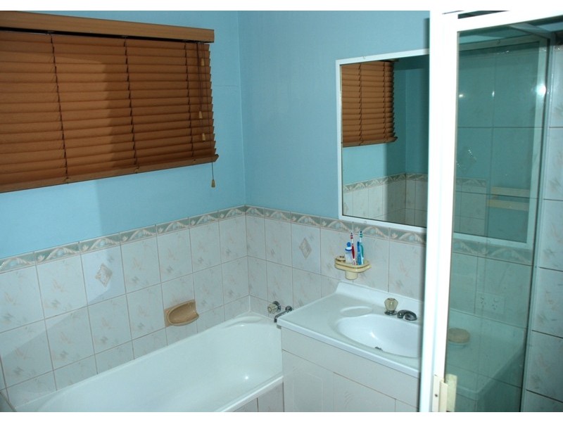 56 Folkstone Avenue, Albany Creek QLD 4035