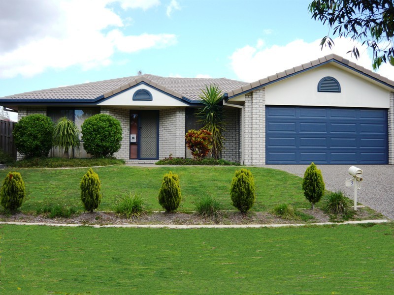 2 Irvine Street, Pacific Pines QLD 4211