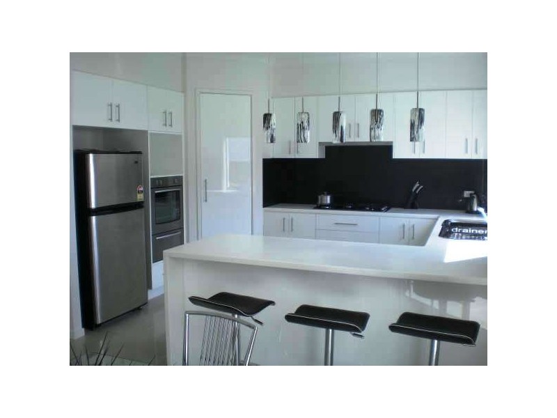 24 Worchester Terrace, Reedy Creek QLD 4227