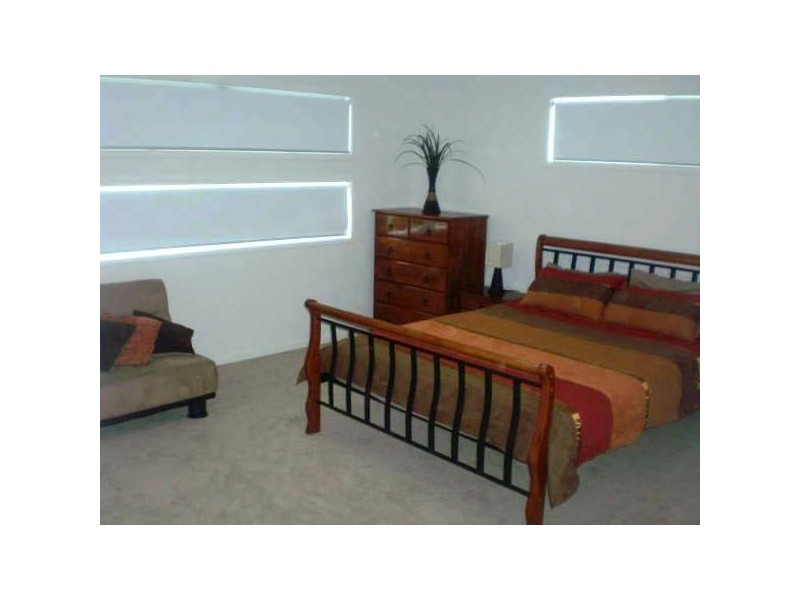 24 Worchester Terrace, Reedy Creek QLD 4227