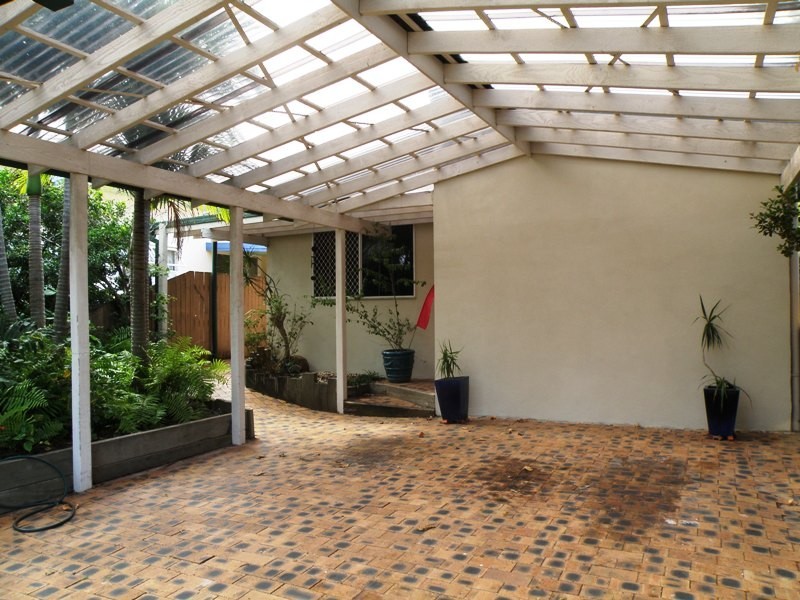 37 Atlantic Avenue, Mermaid Beach QLD 4218