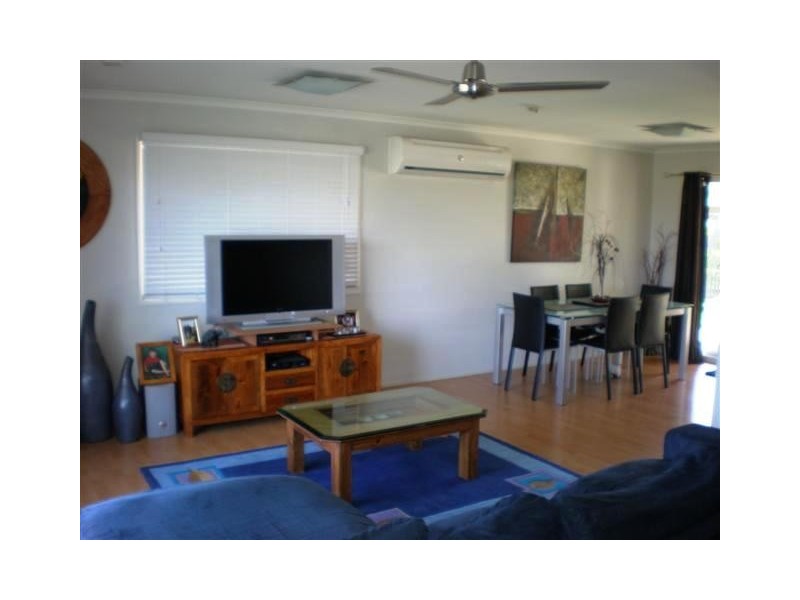 4 Norman Street, Andergrove QLD 4740