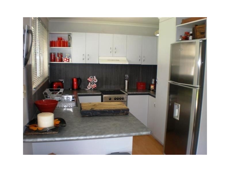 4 Norman Street, Andergrove QLD 4740