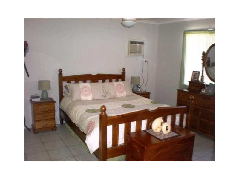 4 Norman Street, Andergrove QLD 4740