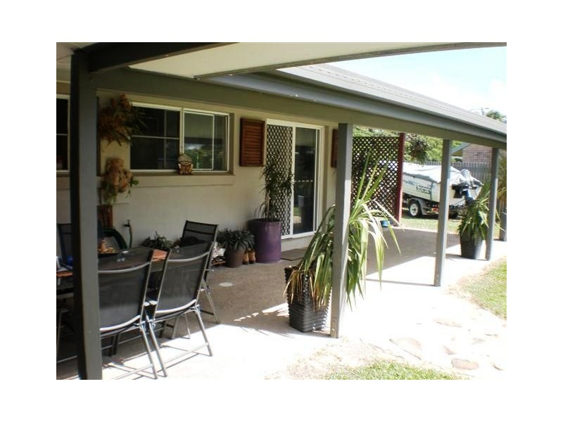 4 Norman Street, Andergrove QLD 4740