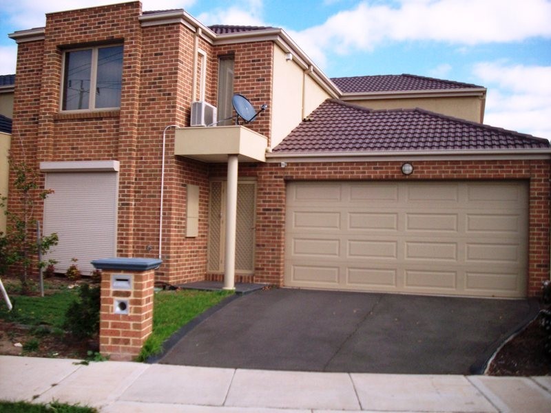 3 Regan Street, St Albans VIC 3021