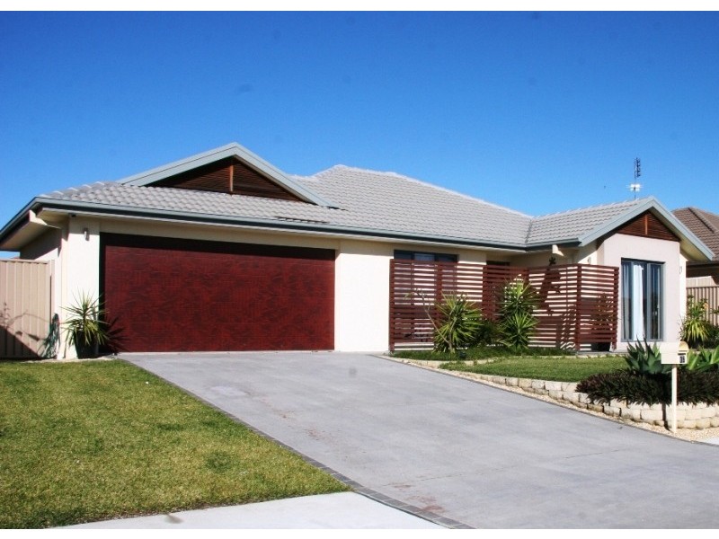 15 Ballina Street, Pottsville NSW 2489