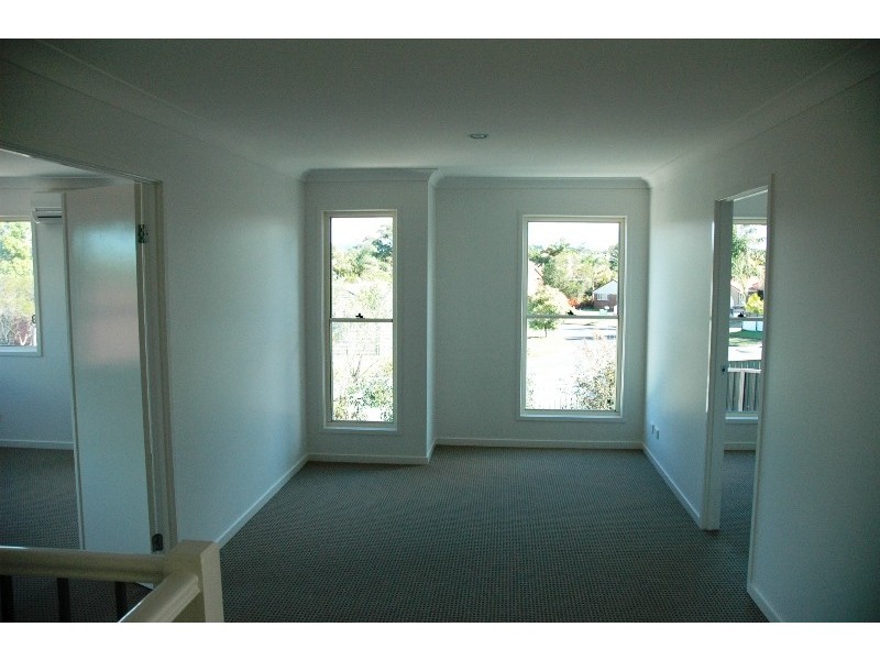 1/49 Usher Avenue, Labrador QLD 4215