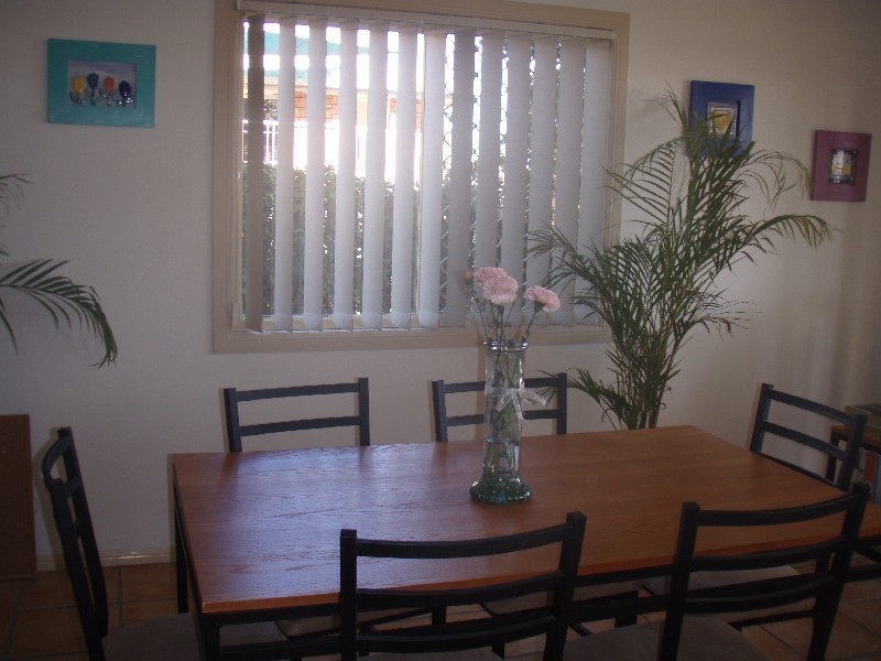 76 Murphy St, Point Vernon QLD 4655