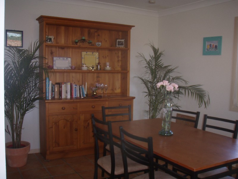 76 Murphy St, Point Vernon QLD 4655