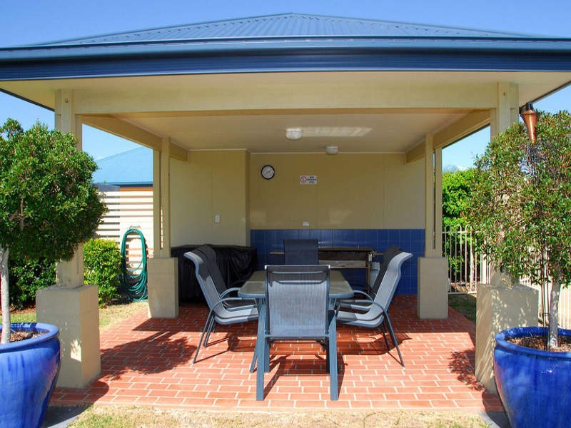 115/34 Elizabeth St, Urangan QLD 4655