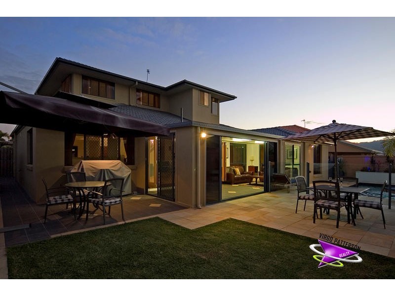 17 Leander Circuit, Oxenford QLD 4210