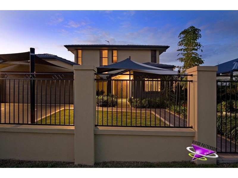 17 Leander Circuit, Oxenford QLD 4210