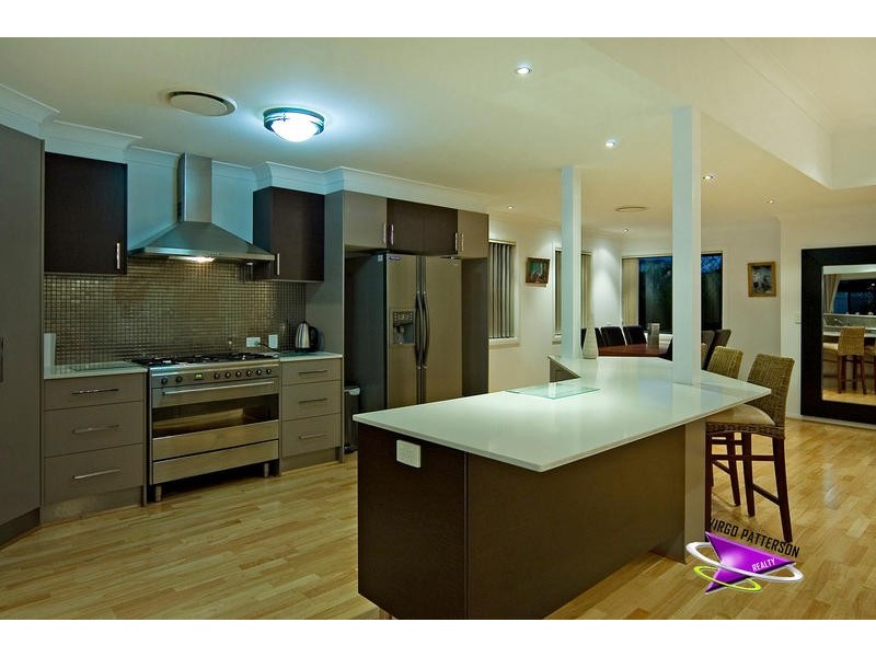 17 Leander Circuit, Oxenford QLD 4210