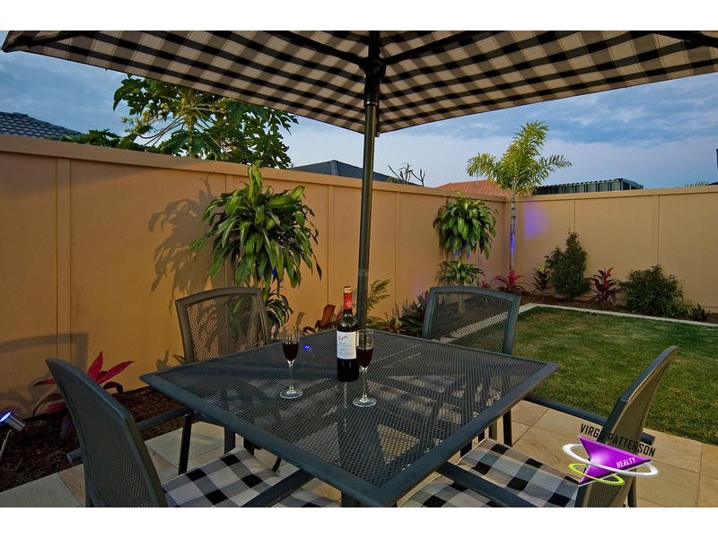 17 Leander Circuit, Oxenford QLD 4210