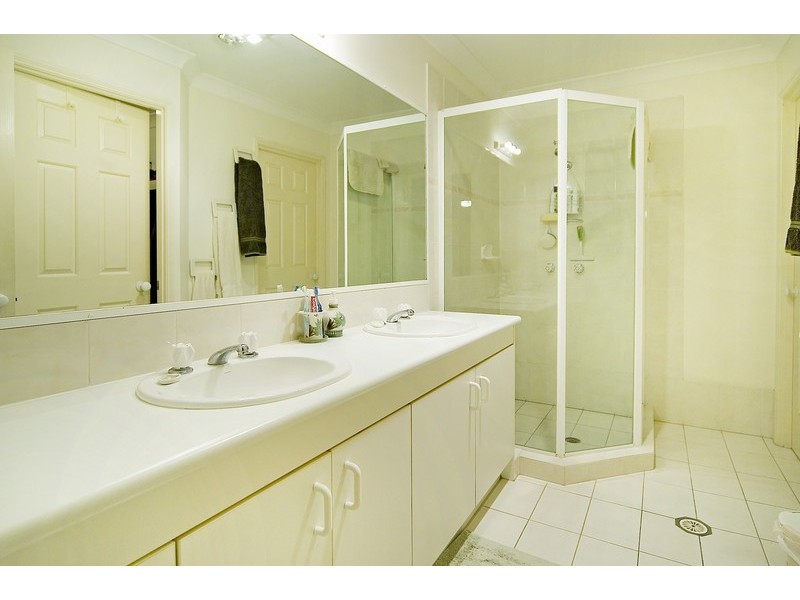 118 Universal Drive, Oxenford QLD 4210