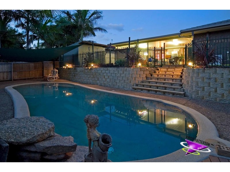 24 Cootharaba Drive, Helensvale QLD 4212
