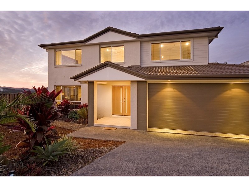 42 Angourie Crescent, Pacific Pines QLD 4211