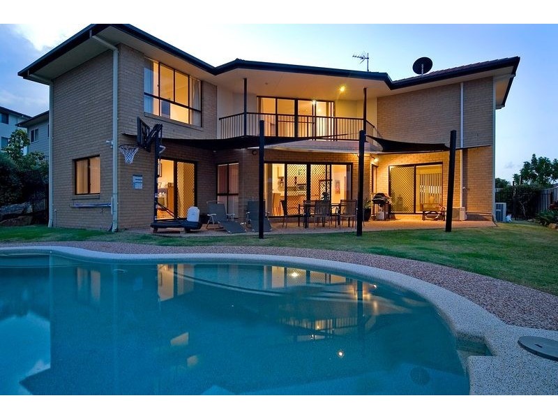 31 Maloney Crescent, Maudsland QLD 4210