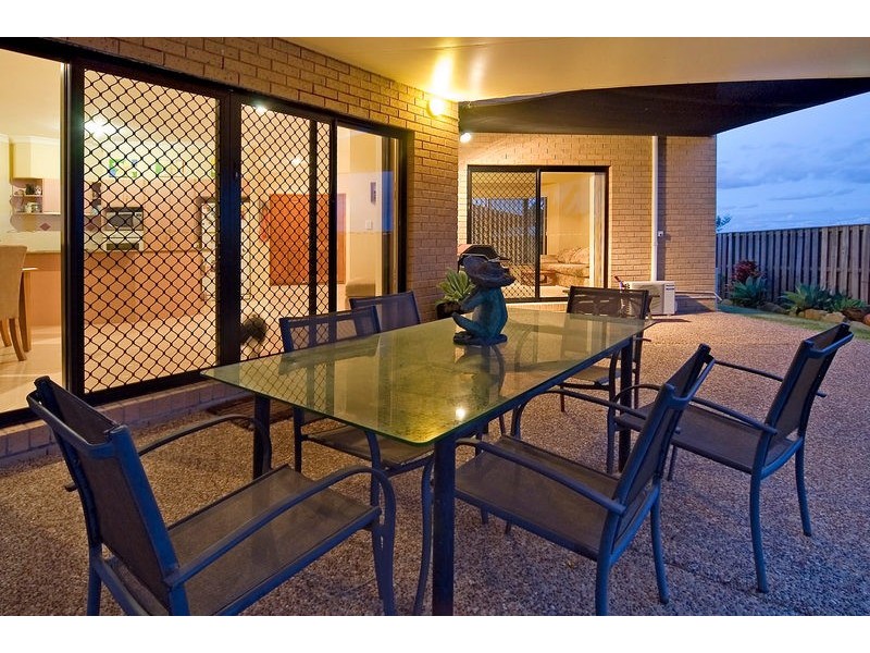 31 Maloney Crescent, Maudsland QLD 4210