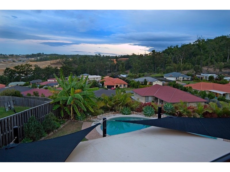 31 Maloney Crescent, Maudsland QLD 4210