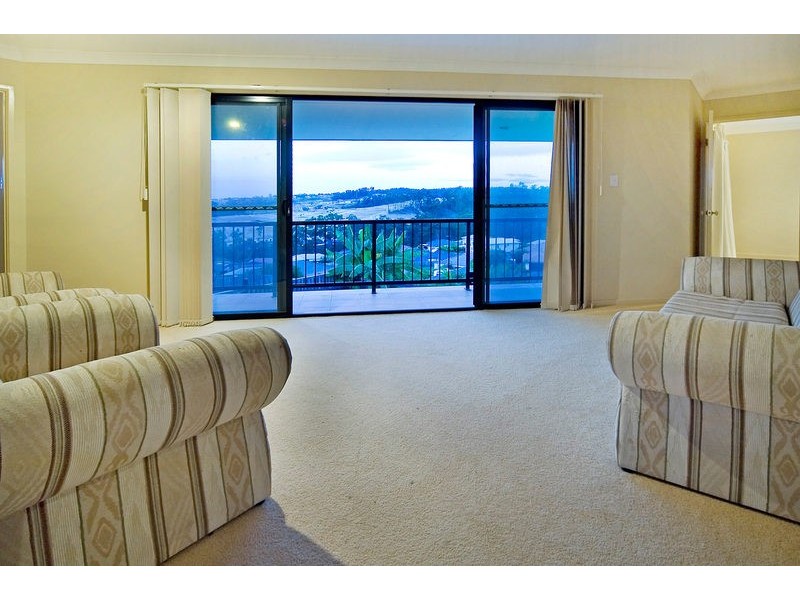 31 Maloney Crescent, Maudsland QLD 4210