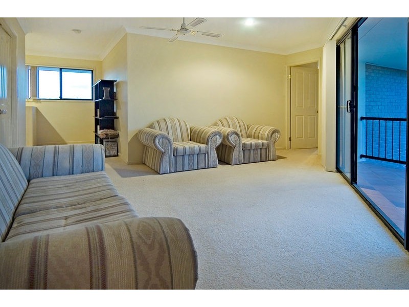 31 Maloney Crescent, Maudsland QLD 4210