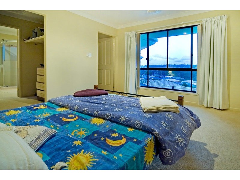 31 Maloney Crescent, Maudsland QLD 4210