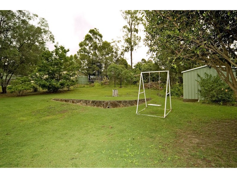 22 Kentucky Crescent, Oxenford QLD 4210