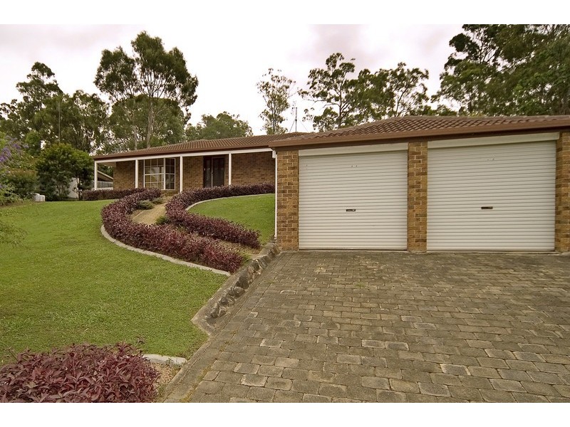 22 Kentucky Crescent, Oxenford QLD 4210