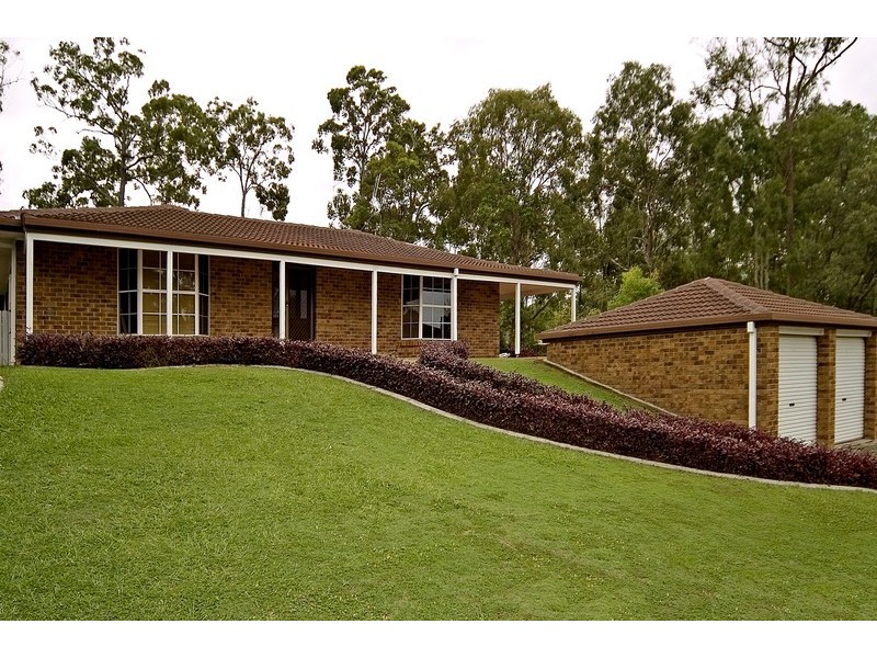 22 Kentucky Crescent, Oxenford QLD 4210