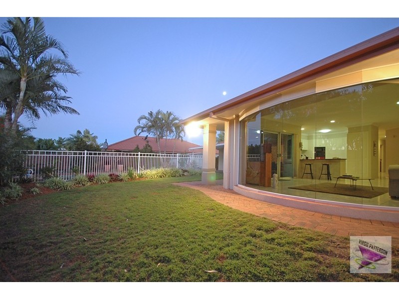 6 Audrey Avenue, Helensvale QLD 4212