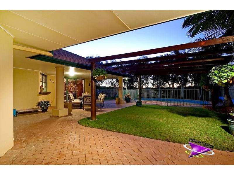 12 Audrey Avenue, Helensvale QLD 4212