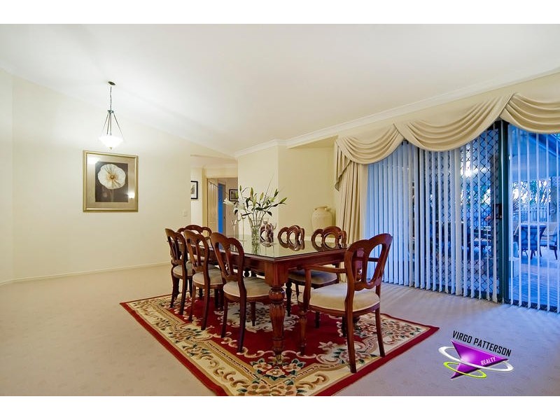 12 Audrey Avenue, Helensvale QLD 4212