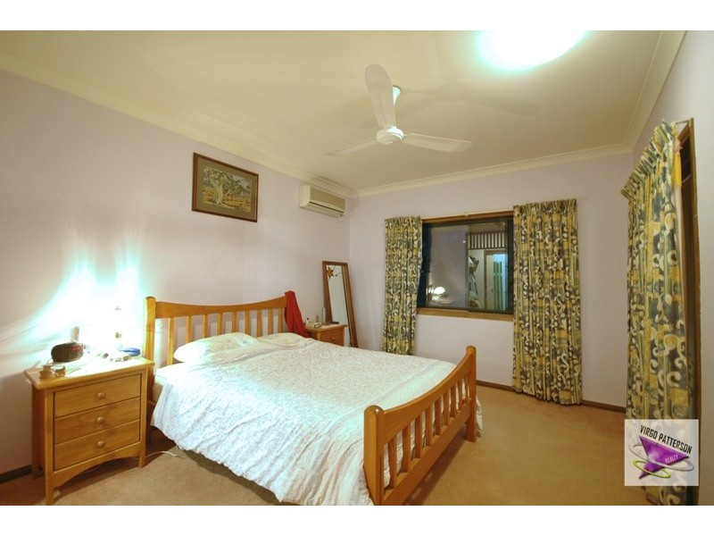 15 Wimbledon Way, Oxenford QLD 4210