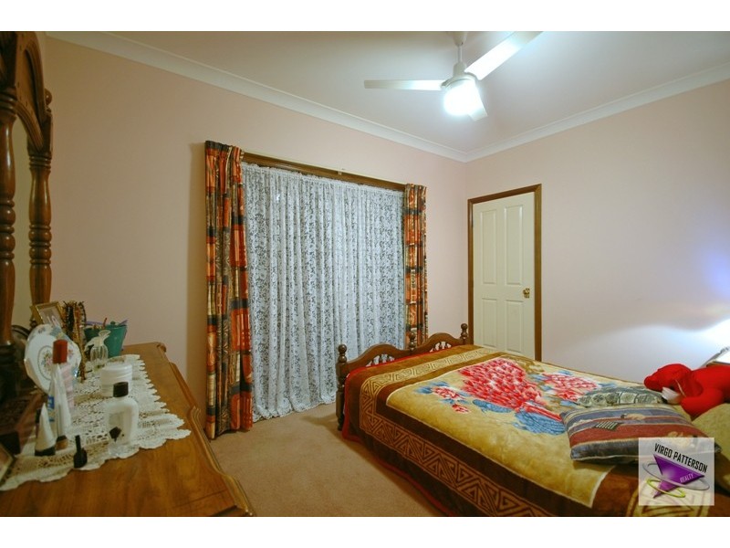 15 Wimbledon Way, Oxenford QLD 4210