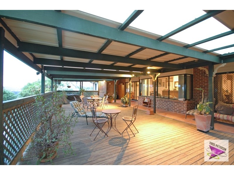 15 Wimbledon Way, Oxenford QLD 4210