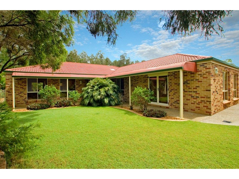 66 Cootharaba Drive, Helensvale QLD 4212