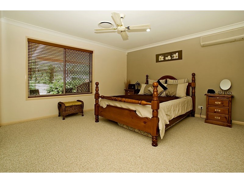 66 Cootharaba Drive, Helensvale QLD 4212