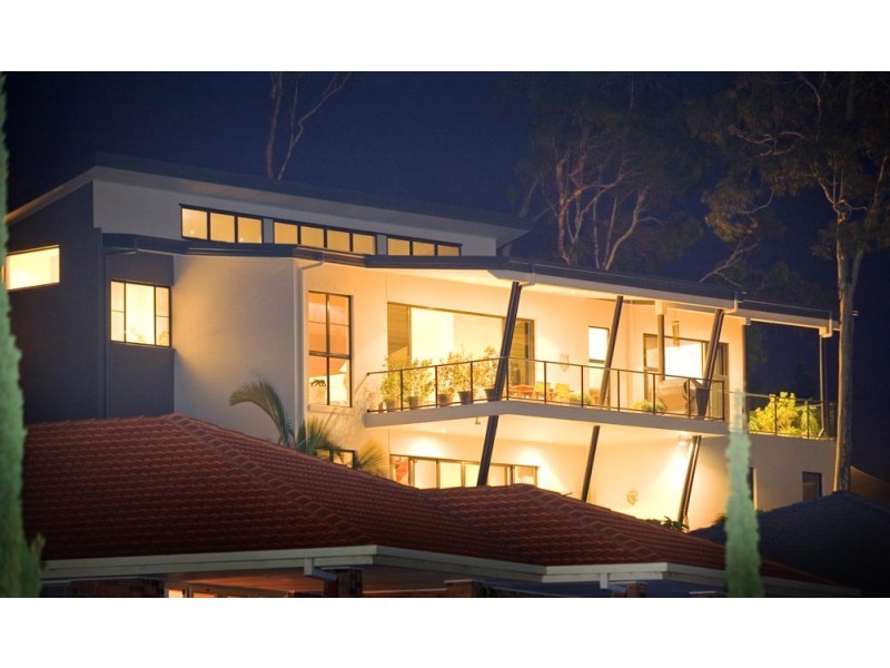 8 Galleria Court, Highland Park QLD 4211