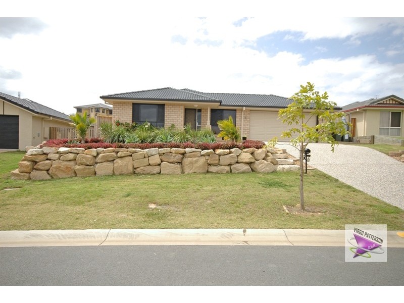 24 Wellers St, Pacific Pines QLD 4211