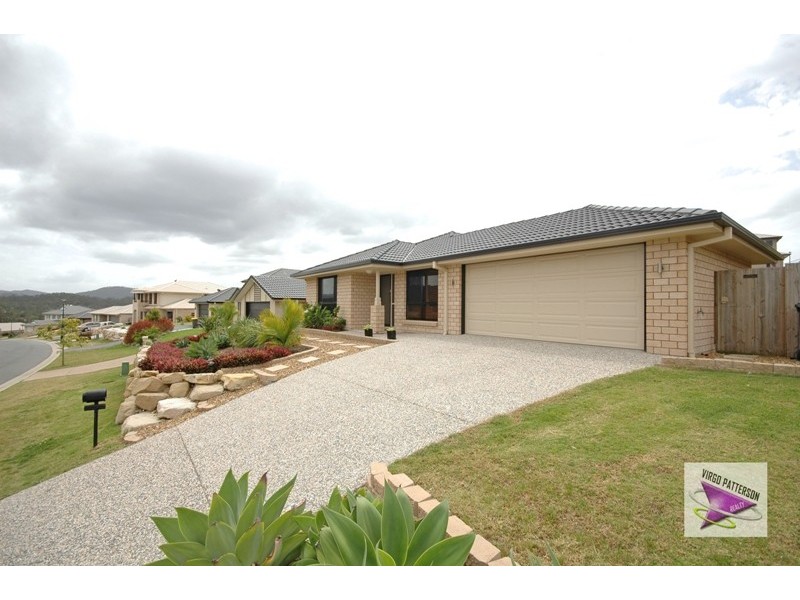 24 Wellers St, Pacific Pines QLD 4211