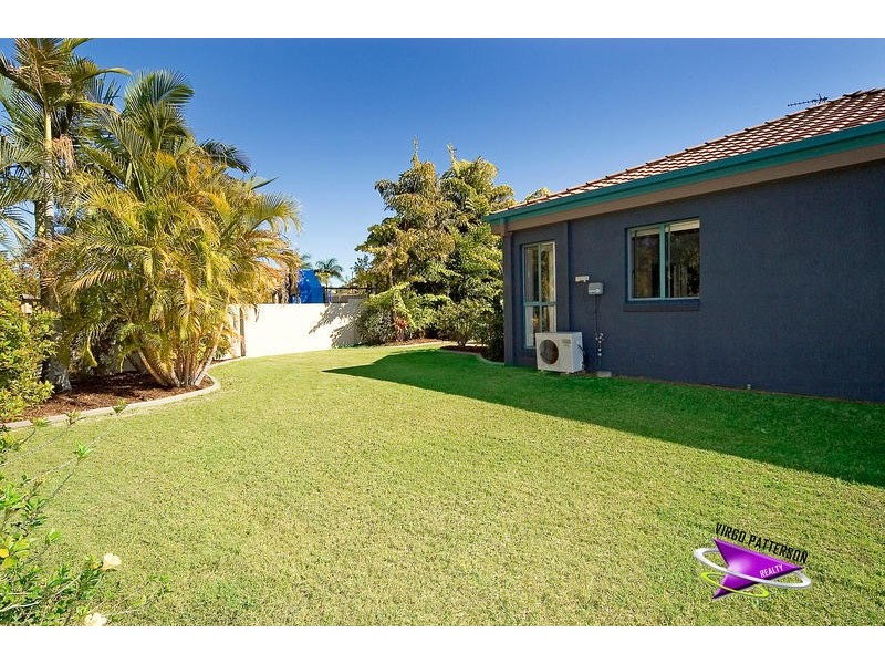 9 Herington Close, Arundel QLD 4214