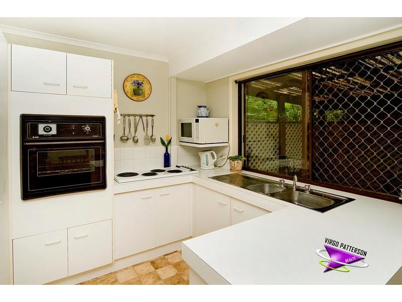 1/30 Botanical Drive, Labrador QLD 4215