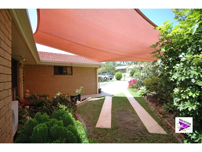 2/9 Vine Street, Oxenford QLD 4210