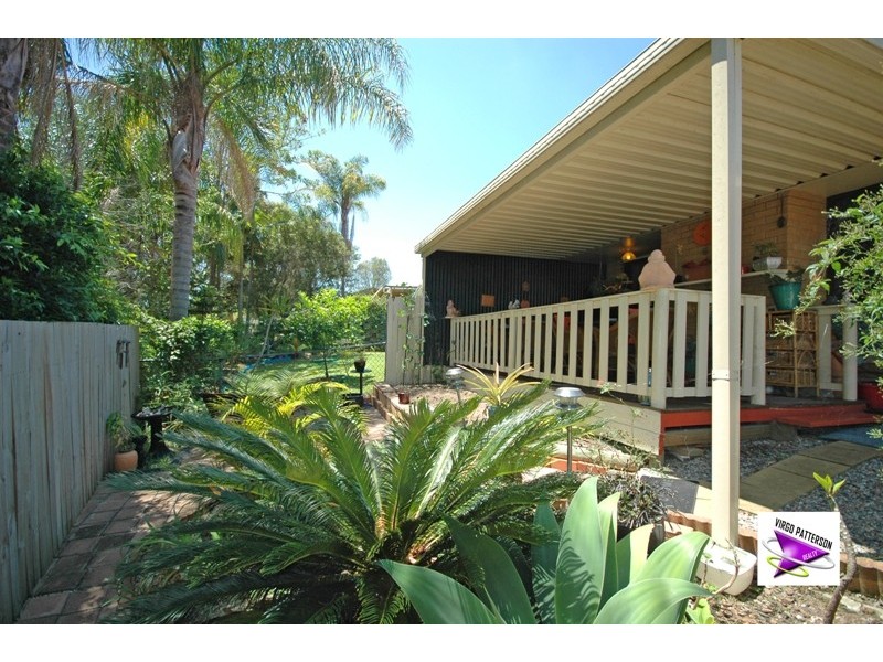 2/9 Vine Street, Oxenford QLD 4210