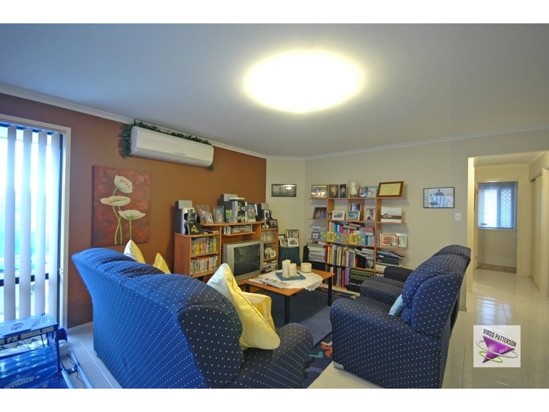 19 Wellers Street, Pacific Pines QLD 4211